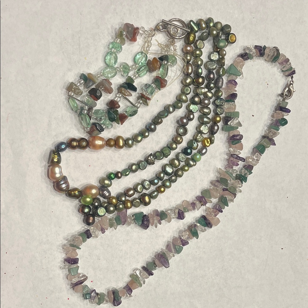 Multicolor Pearl and Gemstone Necklace Set